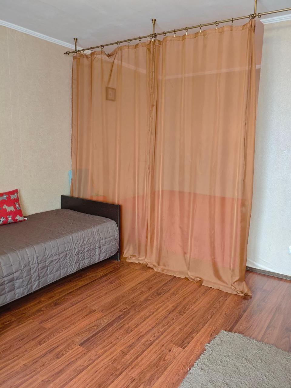Spacious Apartment With Balcony كريمنشوك المظهر الخارجي الصورة